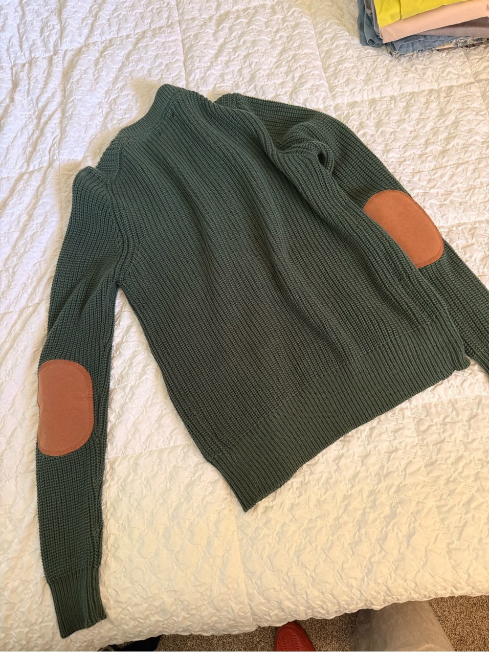100% Cotton Women’s Green Ribbed Cardigan with Button Front - Picture 5 of 9
